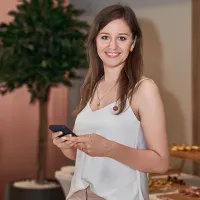 Елена Сафронова