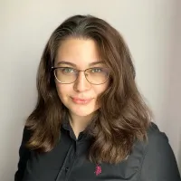 Полина Кунжуева